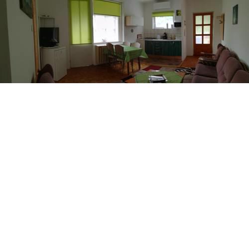 Roses Apartman