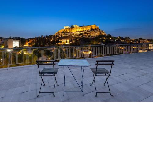 RouBnB New Acropolis Apartment