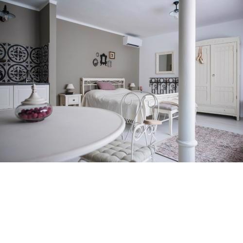 Rouge Apartman