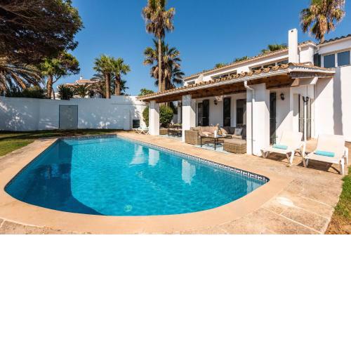 Roxana 3 bedroom villa, Es Castell