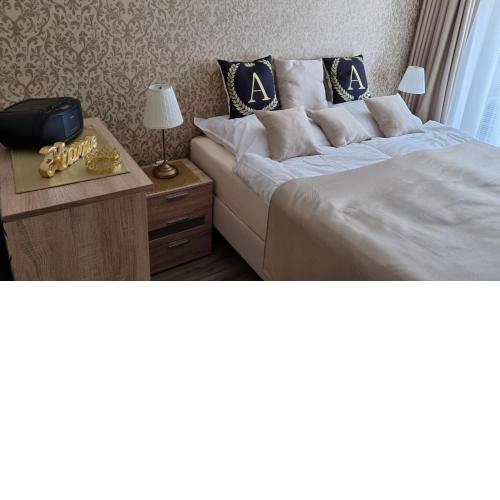 Royal Adela Luxury Apartment, Podhájska