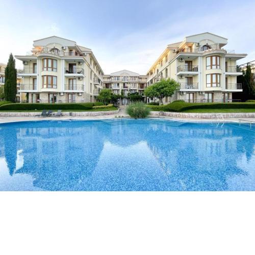Royal Bay - Private apartment - BSR - 3