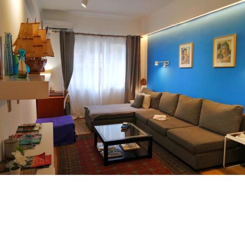 Royal Blue Grand Suite No 3