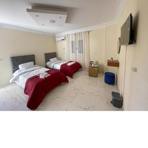 Royal Pyramids Museum Guest House