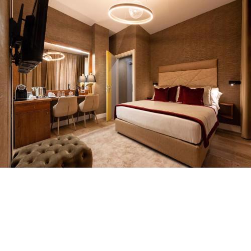 Royal Rooms Corso