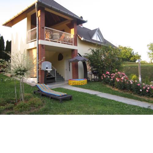Rózsadomb Apartman