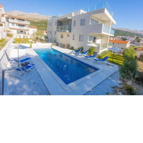 R&R Residence Podstrana
