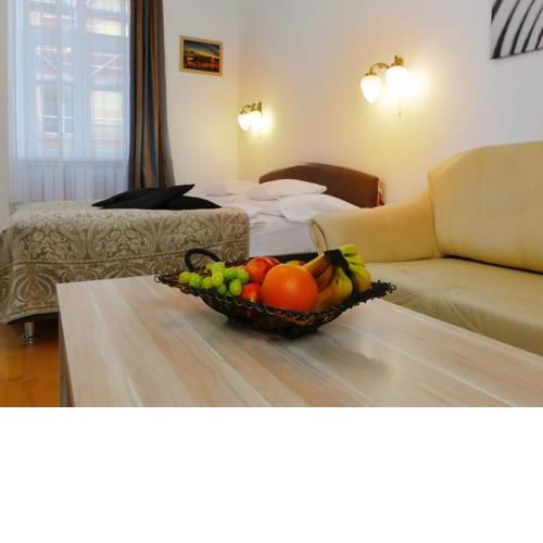 Rumbach Junior Apartments