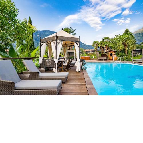 Ruster Resort