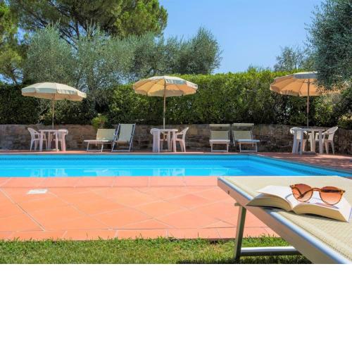Rustic Apartment in Castelfiorentino with Swimming Pool