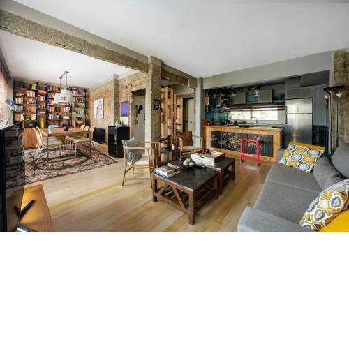 Rustic Bright Charming Gem 2bd15bath Oasis! #116