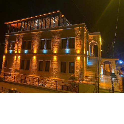 Rustic Caves Hotel