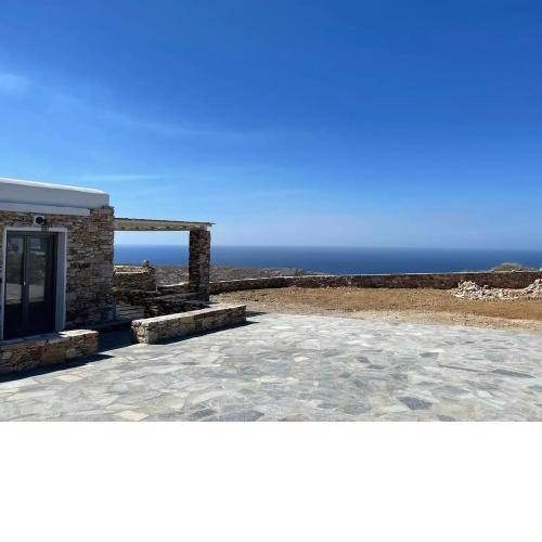Rustic Stone House in the Heart of Folegandros