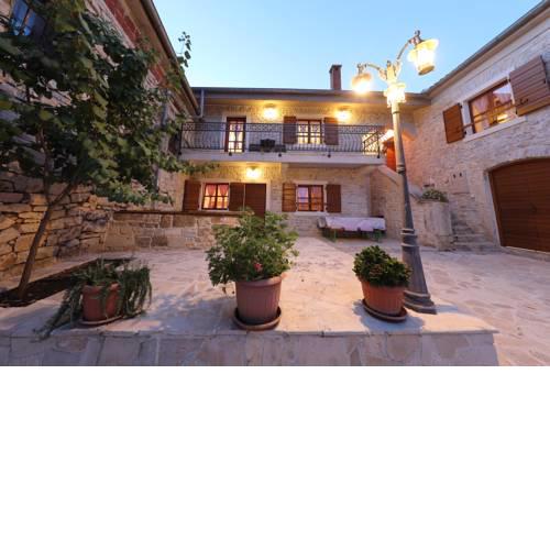 Rustical Villa Poesia