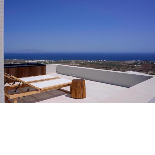 Ryolithos Suites