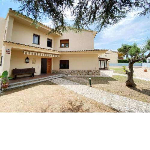 S-4 Calella de Palafrugell 10 Pax