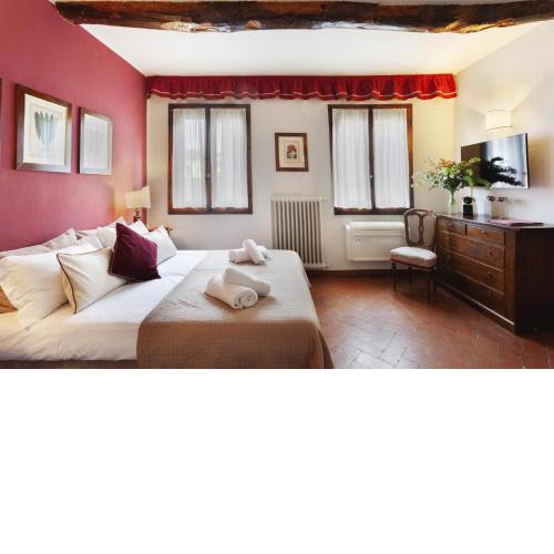 S. Spirito Studio Flat