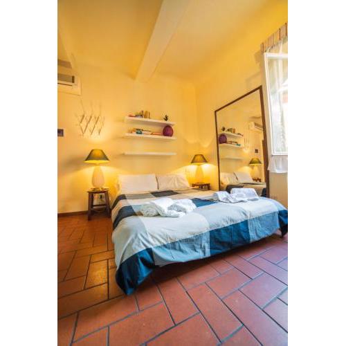 S2 - Serristori Tower APT - Dolcevita Holiday