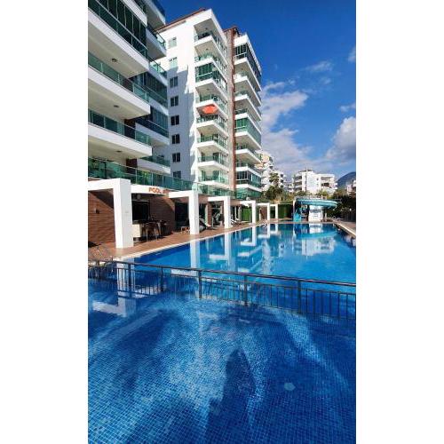 SA Apartments! 2bd Flat 300m to the Beach