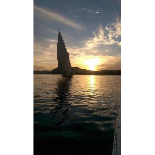 Sailing boat