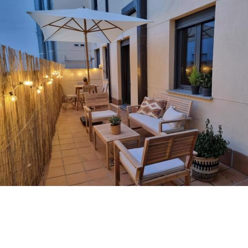 Salamanca Rentals - Apartamento con terraza a 1 minuto de la Plaza Mayor