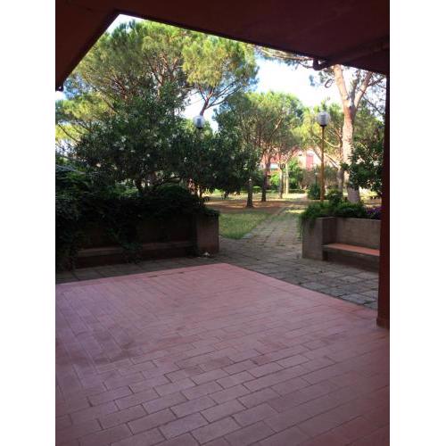 Salivoli Apartment