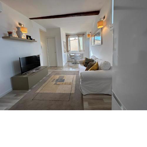 Salvemini Home