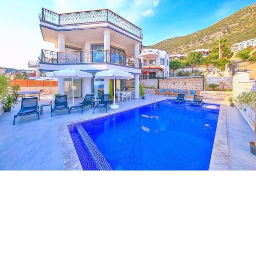 Samira Villas 3 deniz manzaralı ve havuz ısıtmalı
