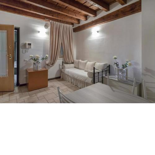 San Bernardino 8 - Immobili e Soluzioni Rent