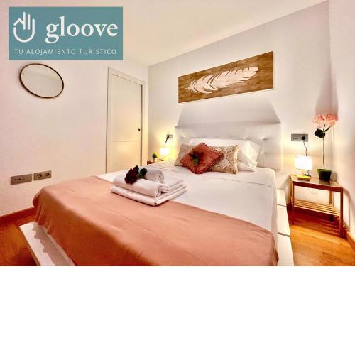 San Francisco Home II by Gloove