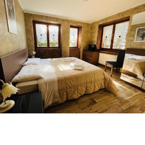 San Luigi - Rooms & Apartments