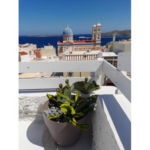 San Nikolas view guest house