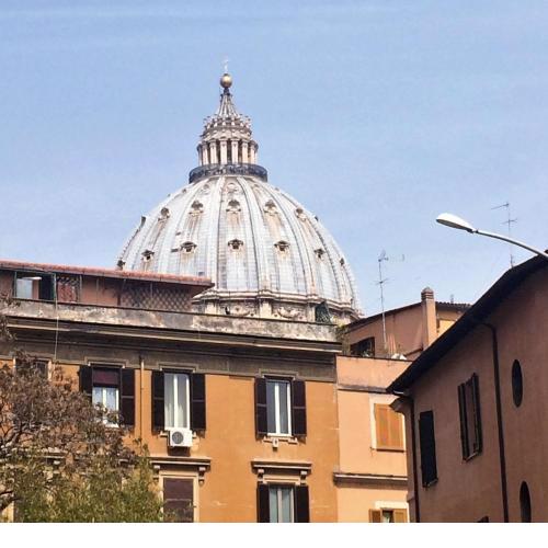 San Peter Apartment - your home in the heart of Rome