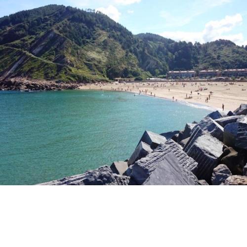 San Sebastian Orio apartment on the beach garage