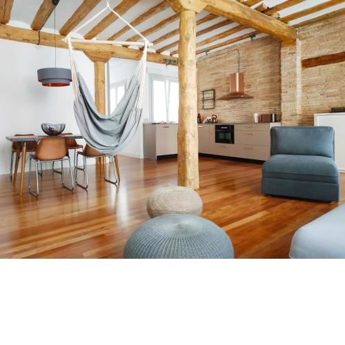 Sancho Panza with Air Conditioner & Lift