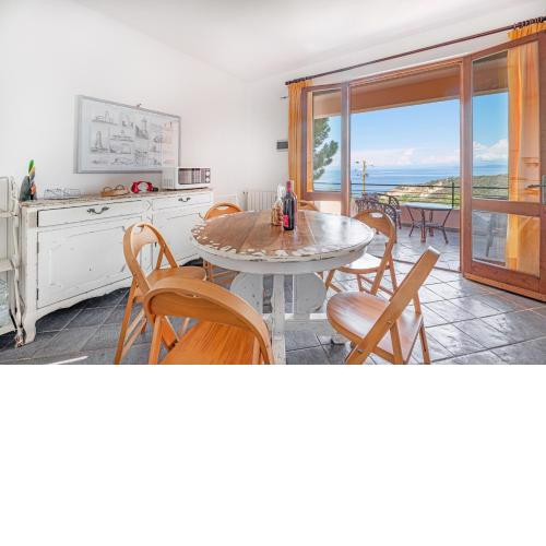 Sansone Beach Apartments