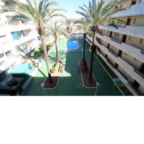 Sant Francisco Beach and Pool