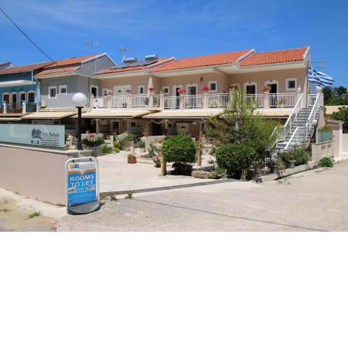 Santa Barbara Lakis Apartments