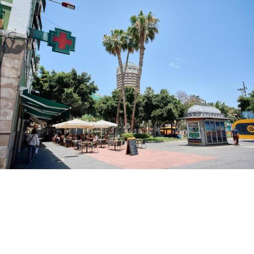 Santa Catalina Urban Flat - 4 min walk to beach
