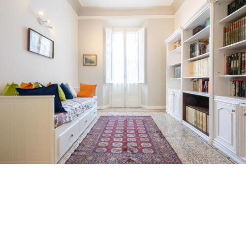 Santa Maria Novella 4 bedrooms