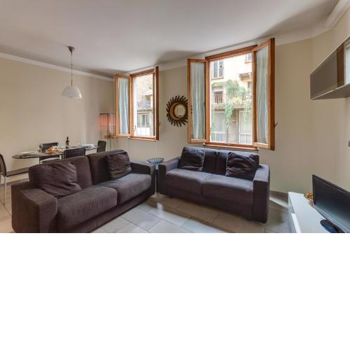 Santo Stefano Apartment