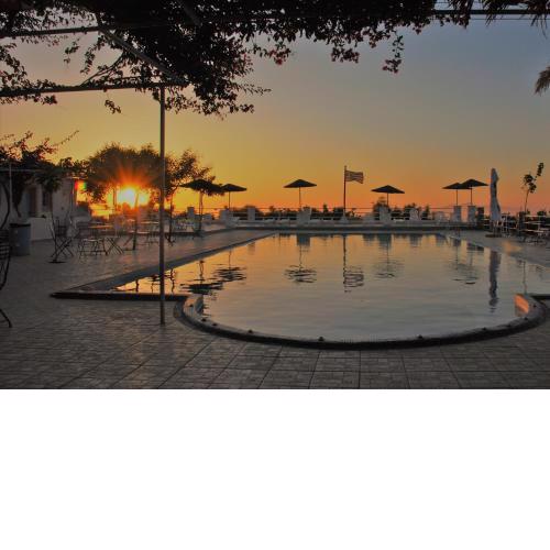 Santorini Camping & Hostel