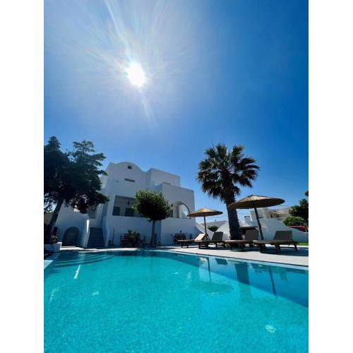 Santorini Villatzio Suites