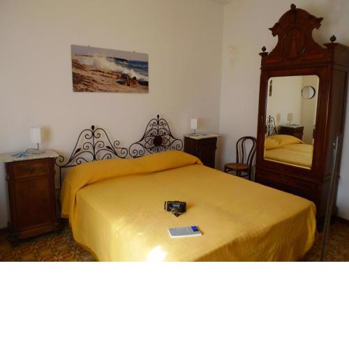 Sardegna, Torre Grande, La Camera Chiara Q2749