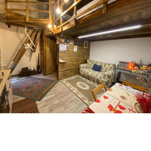 Sarno Domus Grazioso Loft 2 livelli Centro Storico