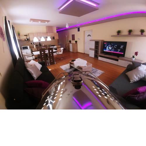 Sarok Apartmanház