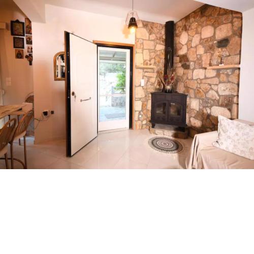 Sarti View House