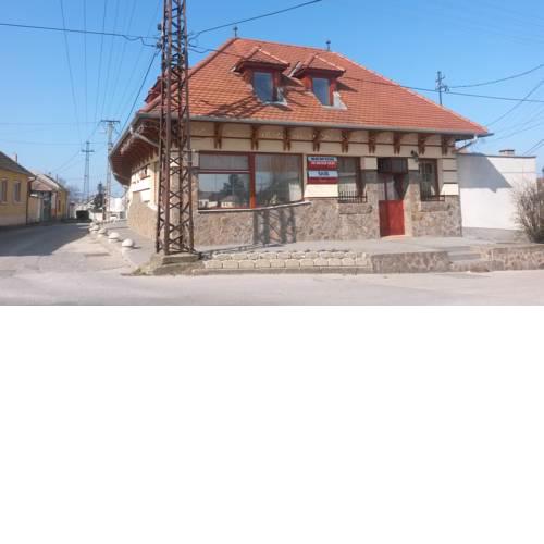 Sasi Panzió 1