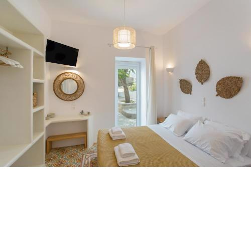 Satsi’s Cozy Casa-2 min from the beach&town
