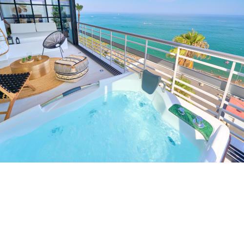 SAVANNA BEACH. Amazing apartment with jacuzzi
